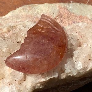 STRAWBERRY QUARTZ HAND CARVED CRESCENT MOON